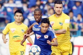 Cửa hẹp cho Than Quảng Ninh vô địch V-League sớm một vòng đấu