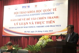 Hội thảo báo chí về đề tài chiến tranh