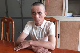 Gã đàn ông dâm ô bé gái hàng xóm bị thiểu năng