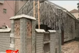 Nhà xây bằng 50.000 vỏ lon bia 