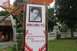 "Sạn" ngày thơ Việt Nam: Nhầm ảnh, trích sai thơ 