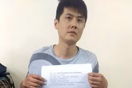 Bắt hacker Trung Quốc cầm đầu ổ nhóm chiếm đoạt tiền qua mạng internet