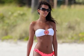 Hoa hậu Phần Lan khoe dáng ngọc trên biển