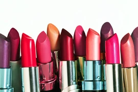 Sao Hollywood liệu có "đẹp không cần son phấn" 