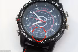 Bác sĩ đồi bại, quay lén hàng trăm bệnh nhân phụ khoa