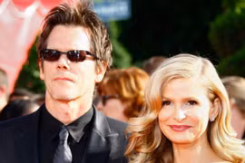 Chung sống 25 năm, cặp sao Hollywood mới phát hiện ra là... anh em