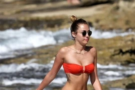 Miley Cyrus phản pháo tin đồn biếng ăn