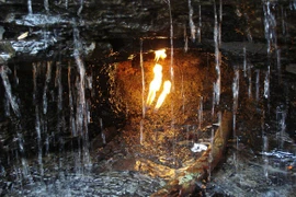 Chiêm ngưỡng ngọn lửa vĩnh cửu đẹp nhất thế giới