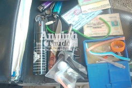 Mang cả "kho vũ khí" tháp tùng anh rể đi ăn cưới, gặp 141