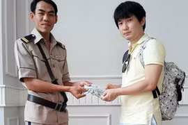 Bà Nà Hills trả lại gần 60 triệu đồng cho khách đánh rơi