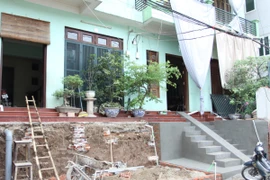 Những ngôi “nhà sàn” ở Hà Nội đã được trở thành… nhà thường