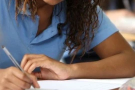 Gian lận thi cử trên đất Mỹ, 15 người Trung Quốc bị bắt