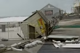 Nước Mỹ công bố tình trạng thảm họa liên bang do bão