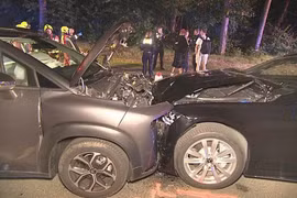 Nhầm luật giao thông ở Đức, 5 CĐV Scotland gặp tai nạn kinh hoàng 