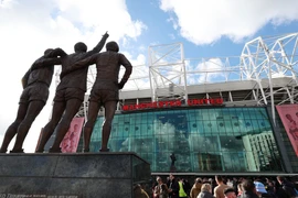 Chủ sở hữu mới toan tính phá bỏ lịch sử MU