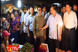 Thủ tướng Chính phủ kiểm tra công tác VSATTP ở Hà Nội