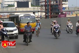 Xe bus "nhái" lấn át xe bus thật, gây mất TTATGT