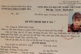 Bắt tên cướp ‘xe ôm’, lòi ra đối tượng có lệnh truy nã