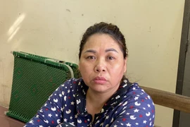 Gọi điện thoại đặt hàng trước, trả tiền sau, lừa đảo chiếm đoạt 4.600 chiếc khăn mặt