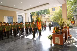 Tưởng nhớ các Anh hùng liệt sỹ Công an Thủ đô
