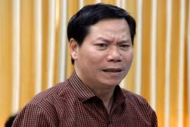 Vụ 8 bệnh nhân chạy thận tử vong: Cách chức Giám đốc Bệnh viện Đa khoa tỉnh Hòa Bình