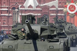 Mỹ sợ bị xe tăng Armata Nga kiềm chế “tự do hành động” 