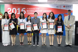 RMIT Việt Nam trao học bổng trị giá 27,5 tỉ đồng