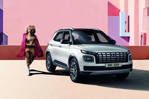 Loạt SUV đô thị giảm giá mạnh, liệu có tạo doanh số tháng cuối năm?