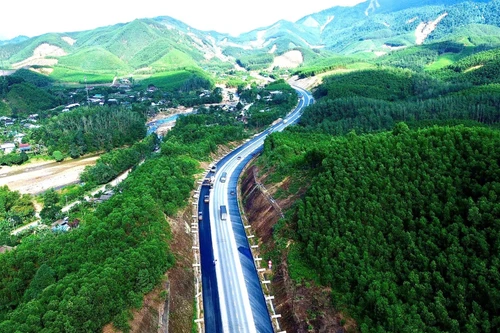 Dự án mở rộng cao tốc La Sơn- Hoà Liên sẽ tăng vốn đầu tư thêm 528 tỷ đồng?