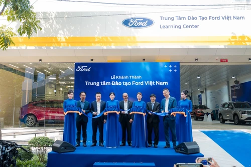 Ford Việt Nam khai trương trung tâm đào tạo và triển khai học bổng Autotech