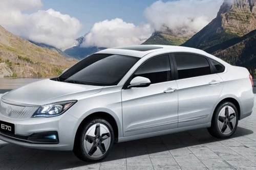 Xe điện, xăng lai điện Trung Quốc "đổ bộ" thị trường Việt ngay đầu năm, liệu có làm nên chuyện?