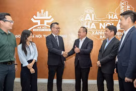 Hợp tác chặt chẽ với chuyên gia Singapore, Công an Hà Nội tìm lời giải sớm nhất cho bài toán "Đô thị thông minh"