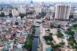 Diện mạo mới trên cung đường từng chi chít "ổ voi" ở phía Nam Thủ đô
