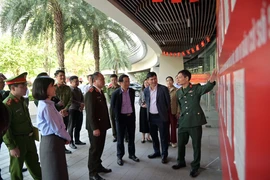 Giám đốc CATP Hà Nội kiểm tra công tác chuẩn bị bầu cử: Sẵn sàng thế trận an ninh liên hoàn, bảo vệ tuyệt đối an toàn ngày hội non sông