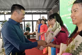 Dấu ấn “bông hồng thép” và lời tri ân ấm áp từ Ban Giám đốc Công an Thủ đô