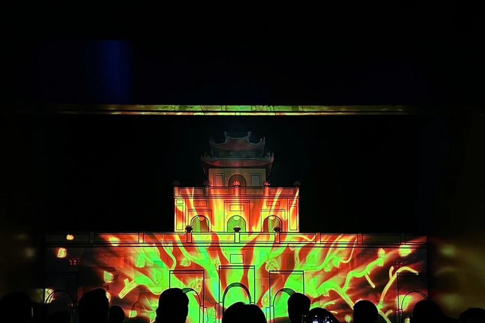 Ra mắt vở "Kinh đô Thăng Long" và không gian trải nghiệm số tại Hoàng Thành Thăng Long