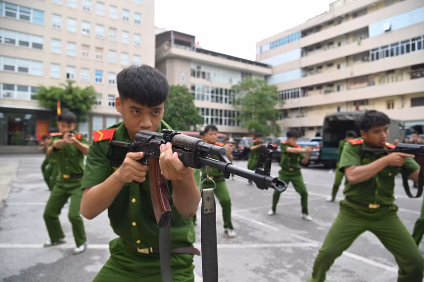 co-dong-ren-quan-17.jpg
