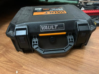 [Ảnh] Cận cảnh quá trình khám nhà đối tượng, thu gần 10 khẩu súng, ma túy các loại