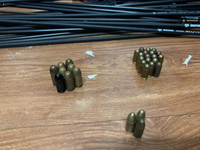 [Ảnh] Cận cảnh quá trình khám nhà đối tượng, thu gần 10 khẩu súng, ma túy các loại