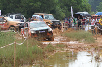 Những pha xử lý đầy kịch tính tại giải đua xe địa hình ở Hà Nội