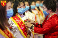 Phật tử đeo khẩu trang phòng dịch dự lễ Vu lan báo hiếu