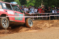 Những pha xử lý đầy kịch tính tại giải đua xe địa hình ở Hà Nội