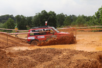 Những pha xử lý đầy kịch tính tại giải đua xe địa hình ở Hà Nội