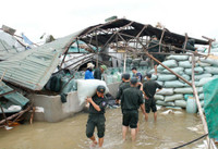 Hàng nghìn Cảnh sát cơ động tham gia ứng phó, khắc phục hậu quả cơn bão số 10