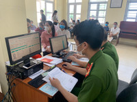 [Ảnh] Tiếp nhận xử lý gần 8.000 hồ sơ cấp căn cước công dân gắn chíp trong đợt nghỉ lễ
