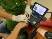 [Ảnh] Tiếp nhận xử lý gần 8.000 hồ sơ cấp căn cước công dân gắn chíp trong đợt nghỉ lễ