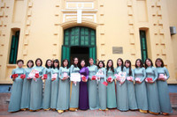 Phụ nữ Công an Thủ đô thướt tha áo dài mừng Ngày Quốc tế Phụ nữ 