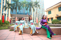 Phụ nữ Công an Thủ đô thướt tha áo dài mừng Ngày Quốc tế Phụ nữ 