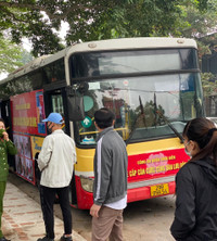 Cận cảnh chiếc xe buýt đặc biệt chạy lưu động cấp căn cước gắn chip cho nhân dân