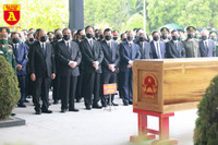 Tiễn đưa nguyên Tổng bí thư Lê Khả Phiêu về nơi an nghỉ cuối cùng